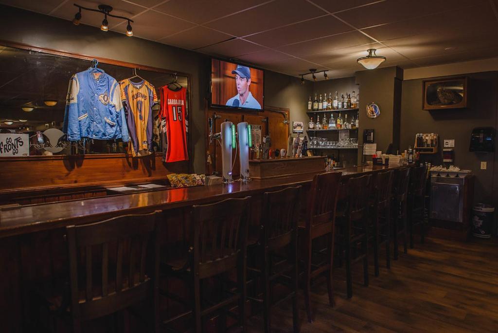 The Queen'S Inn Kingston Luaran gambar